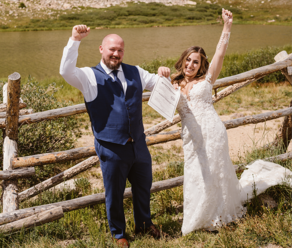 Couple celebrates their self-solemnized elopement in Colorado
